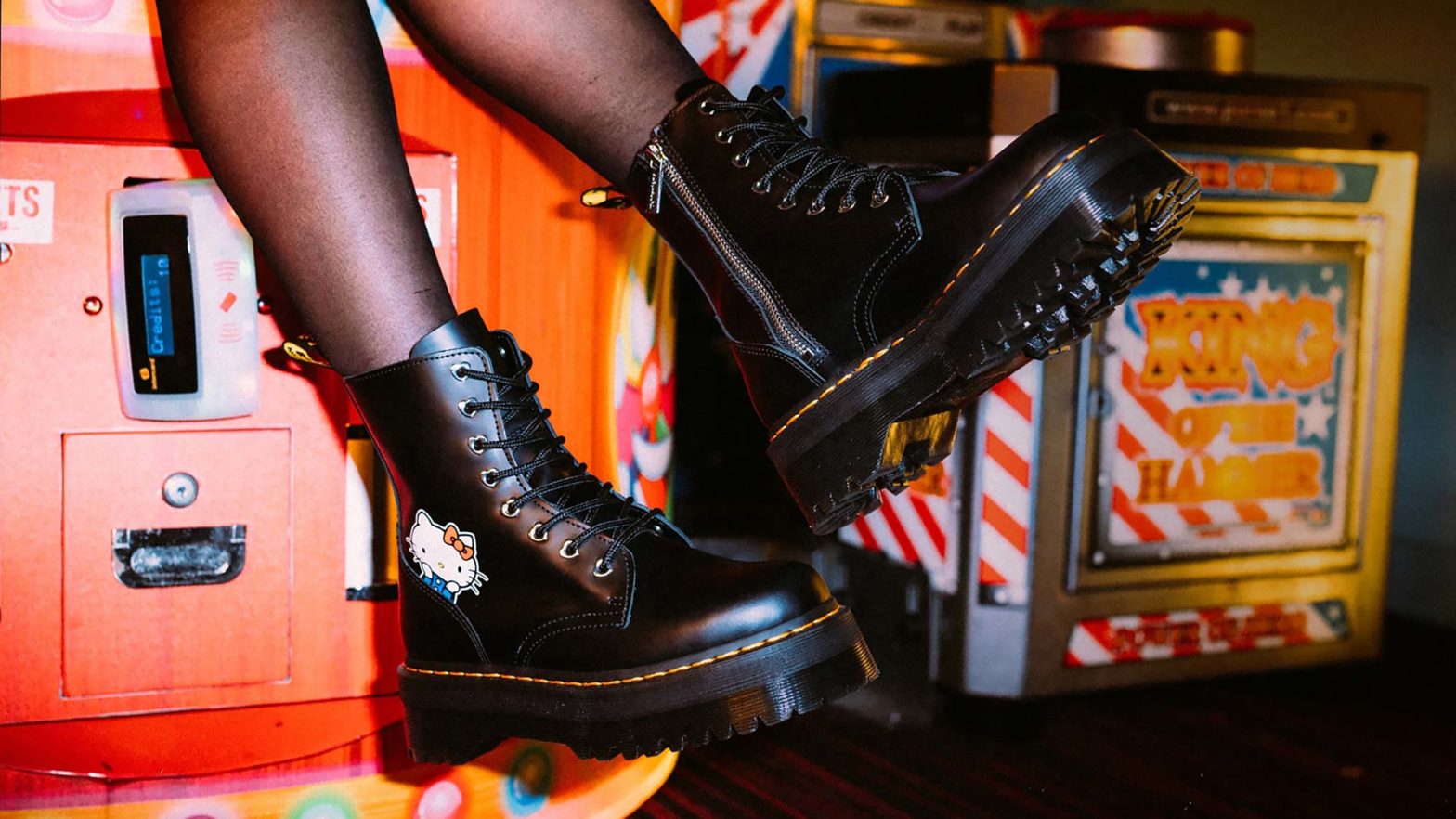 Hello kitty top dr martens
